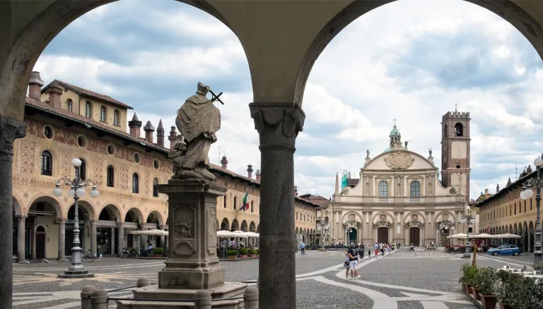 Vigevano e la sua Piazza Ducale – foto 3