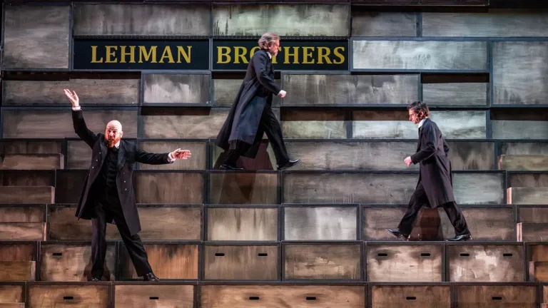 CENTOSESSANT'ANNI DI STORIA ECONOMICA A TEATRO Lehman Trilogy di Stafano Massini